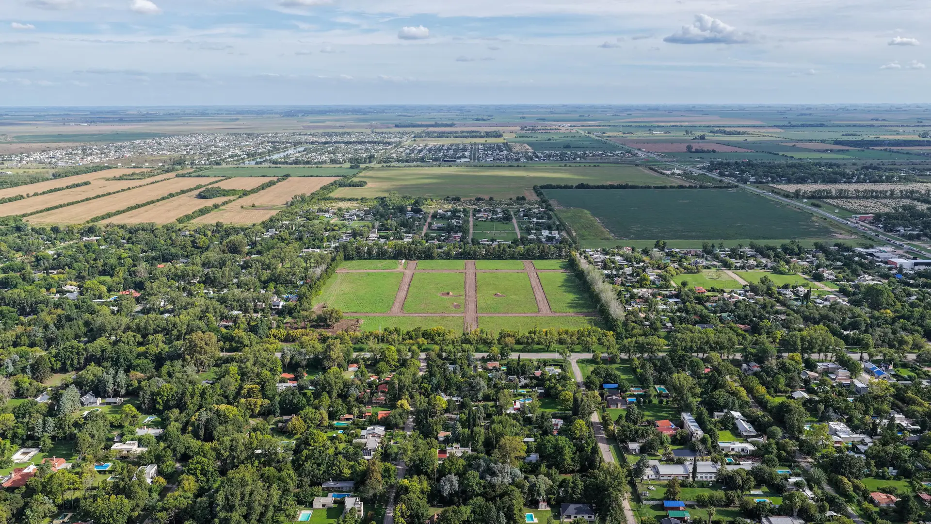 Lote 139 en venta en Distrito Roldán · 443,95 m² · con financiación